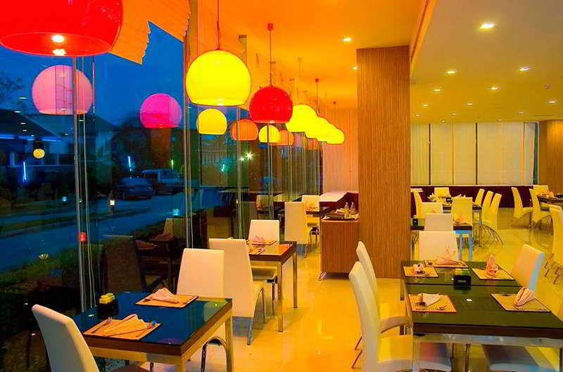 Photo of Korat Resort Hotel, 3-star hotel in Chok Chai