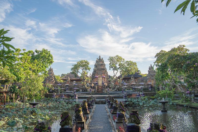 Puri Saraswati Dijiwa Ubud, Singapore