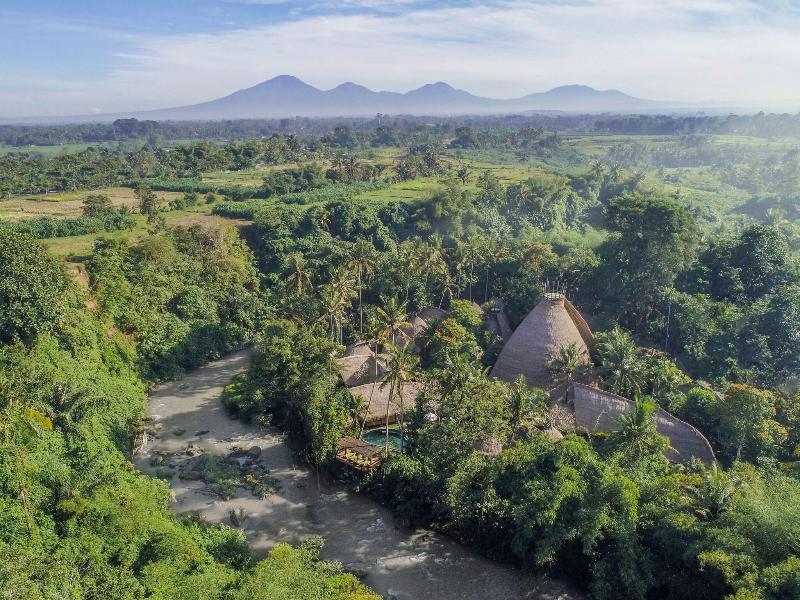 Fivelements Retreat Bali, Ubud, Singapore