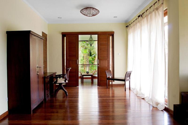Suara Air Luxury Villa Ubud, Singapore