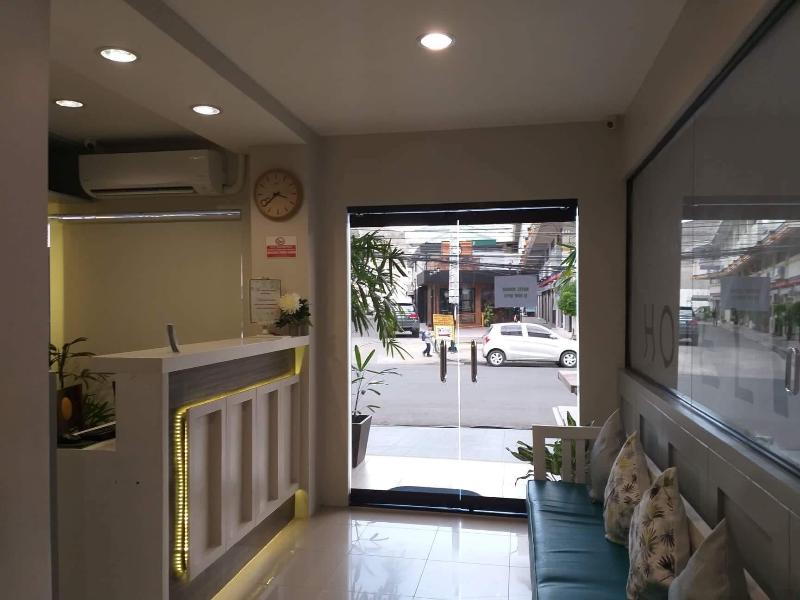 Photo of Bagobo House Hotel, 2-star hotel in Davao (and vicinity)