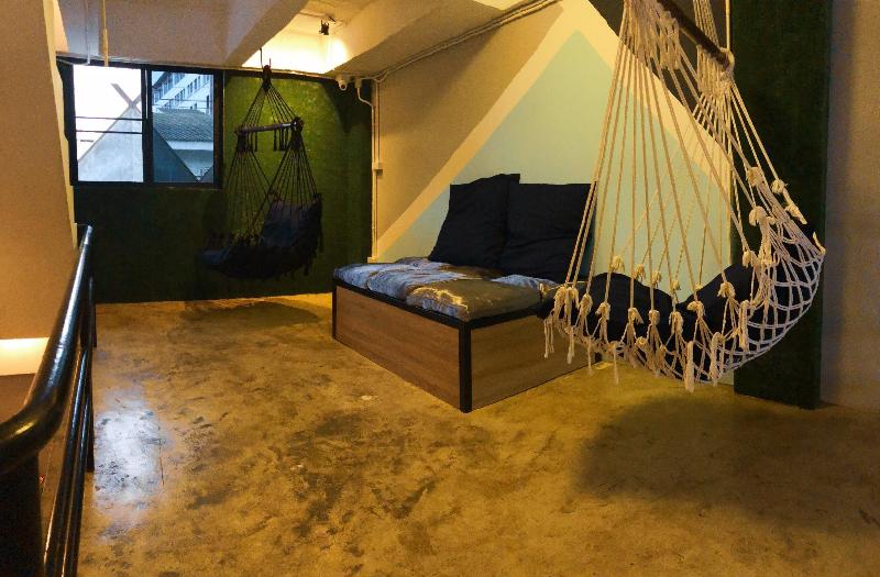 Photo of U2 & ismile Hostel, 2-star hotel in Chang Phueak