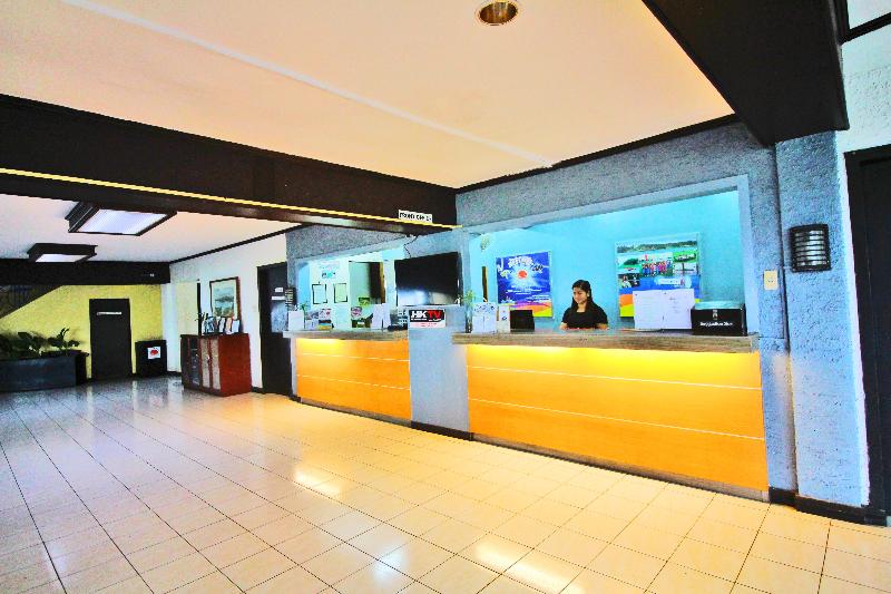 Photo of Caliraya Resort Club, 3-star hotel in Laguna (province)