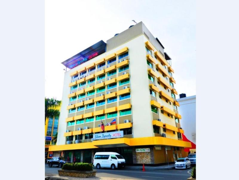 Silam Dynasty, Singapore