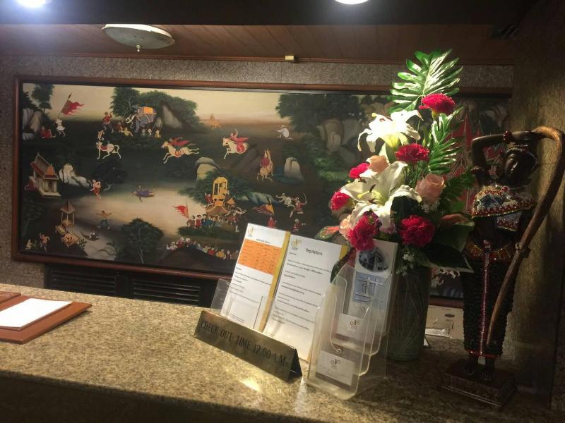 Niran Grand Hotel exterior, 3-Star hotel in Bang Na