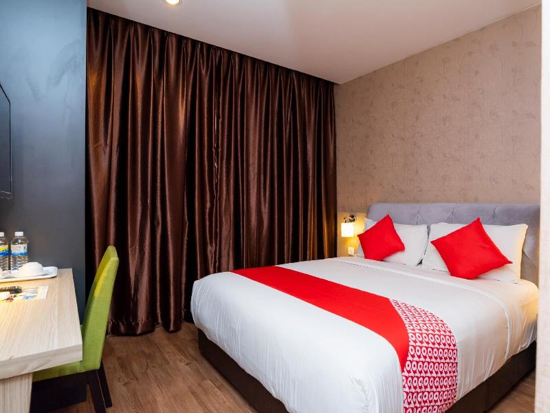 Photo of OYO 89420 HOTEL 101, 2-star hotel in Ulu Tiram