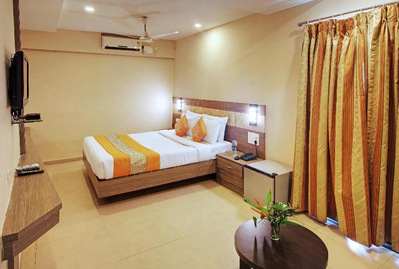 Photo of Rahi Coral Beach Resort, 2-star hotel in Calangute
