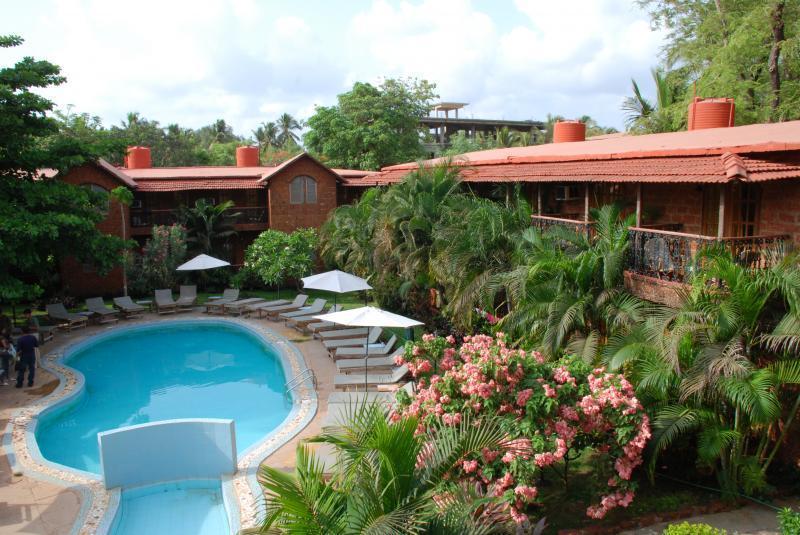 Photo of Marquis Beach Resort, 3-star hotel in Candolim