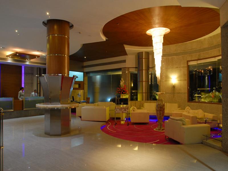 Photo of Peninsula Grand Hotel, 4-star hotel in Mumbai (and vicinity)