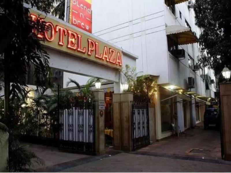 Photo of Hotel Plaza, 3-star hotel in Mumbai (and vicinity)