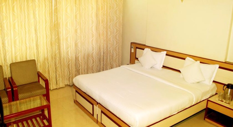 Photo of Hotel Mina International, 3-star hotel in Mumbai (and vicinity)