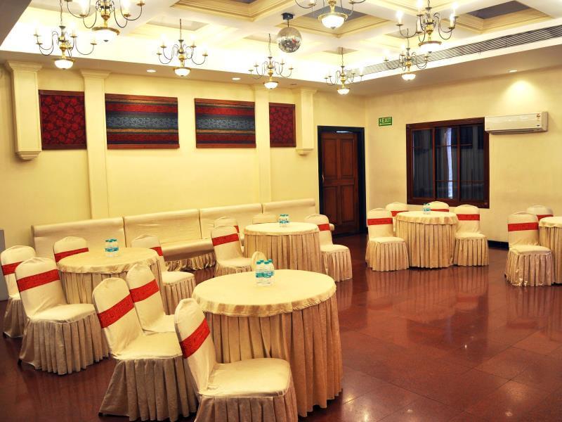 Photo of Abbott Hotel, 3-star hotel in Mumbai (and vicinity)