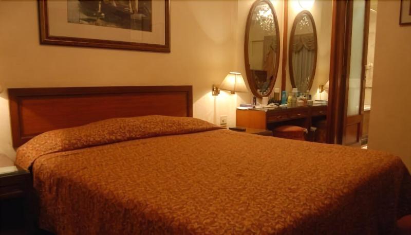 Photo of Royal Inn, 3-star hotel in Mumbai (and vicinity)