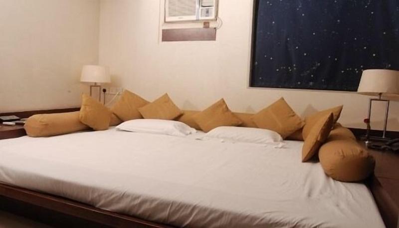 Photo of Royal Inn, 3-star hotel in Mumbai (and vicinity)