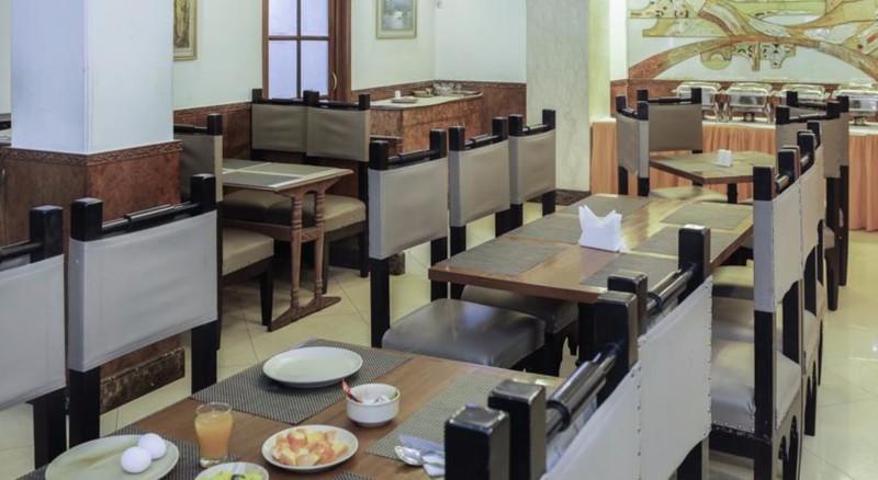Photo of Garden Hotel, 3-star hotel in Mumbai (and vicinity)