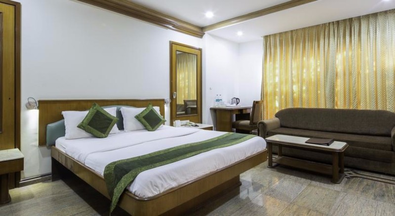 Photo of Garden Hotel, 3-star hotel in Mumbai (and vicinity)