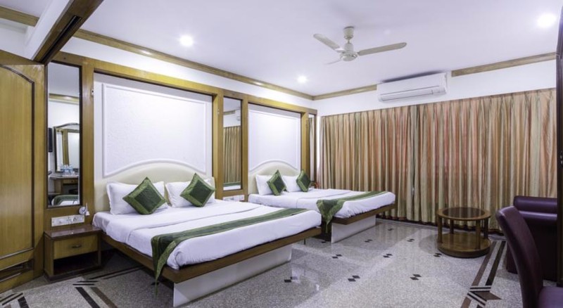Photo of Garden Hotel, 3-star hotel in Mumbai (and vicinity)