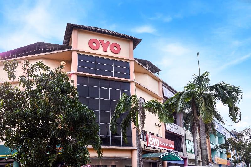 Photo of Super OYO 828 Comfort Hotel Shah Alam, 2-star hotel in Kuala Lumpur (and vicinity)