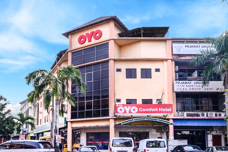 Photo of Super OYO 828 Comfort Hotel Shah Alam, 2-star hotel in Kuala Lumpur (and vicinity)