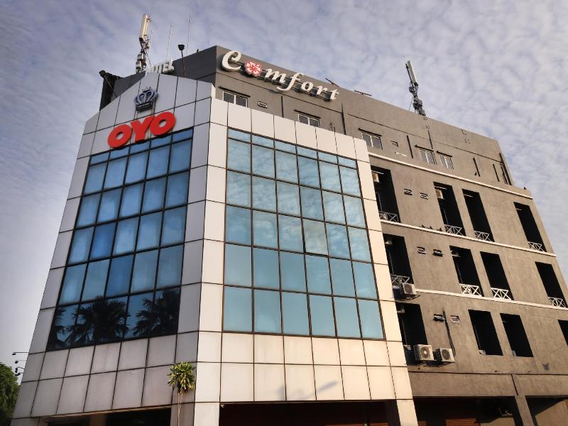 Super OYO 447 Comfort Hotel Meru, 2-star hotel in Klang