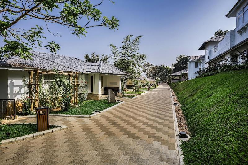 Photo of Sterling Wayanad, 3-star hotel in Sulthan Bathery