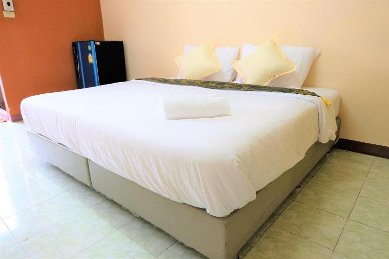 Goody Hotel exterior, 3-Star hotel in Bangkok (and vicinity)