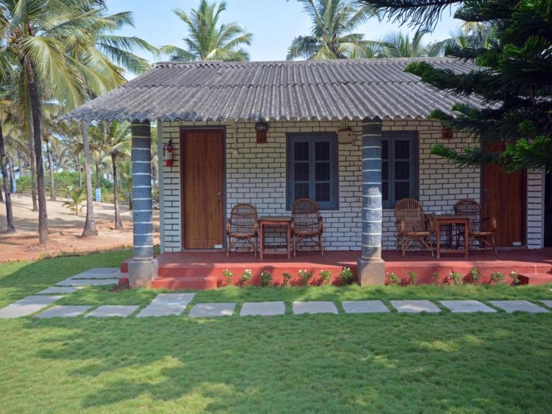 Photo of C Roque Resort, 3-star hotel in Colva