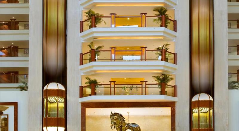 Photo of The LaLiT Mumbai, 5-star hotel in Mumbai (and vicinity)