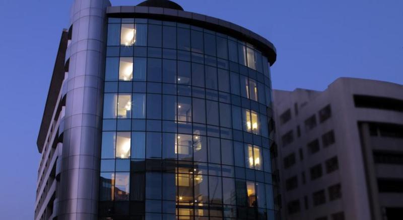 The Mirador exterior, 4-Star hotel in Mumbai (and vicinity)