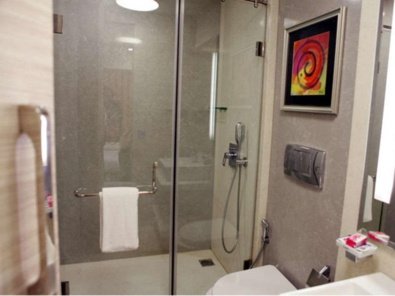 Photo of Residency Hotel Fort, 3-star hotel in Mumbai (and vicinity)