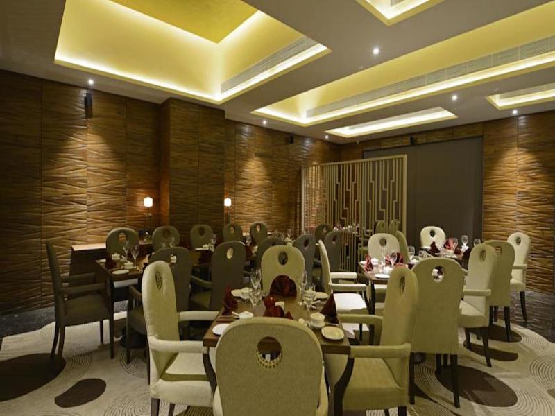 Photo of Sun N Sand Hotel Mumbai, 4-star hotel in Mumbai (and vicinity)