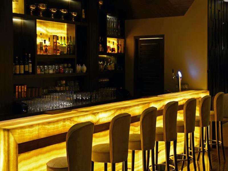 Photo of Sun N Sand Hotel Mumbai, 4-star hotel in Mumbai (and vicinity)