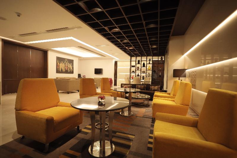 Photo of Holiday Inn Mumbai International Airport by IHG, 4-star hotel in Mumbai (and vicinity)