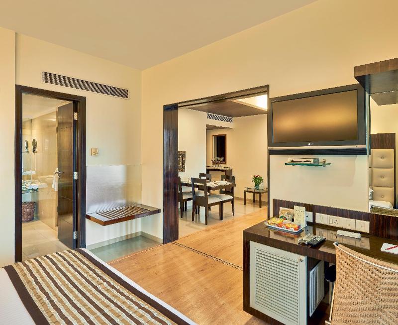 Photo of Krishna Palace Hotel, 2-star hotel in Mumbai (and vicinity)
