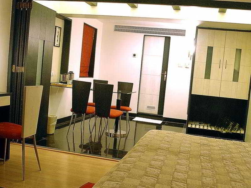 Photo of Ramee Guestline Hotel Khar, 3-star hotel in Mumbai (and vicinity)