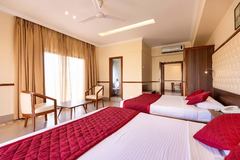 Photo of West End Hotel, 4-star hotel in Mumbai (and vicinity)