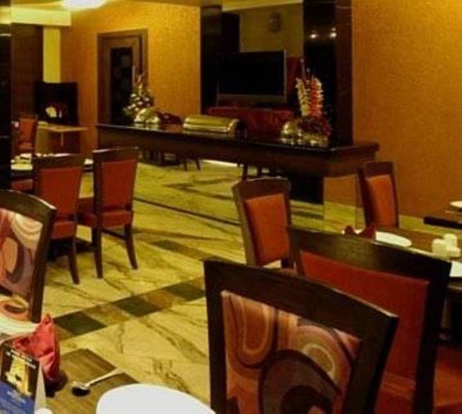 Photo of Hotel Airport International, 3-star hotel in Mumbai (and vicinity)