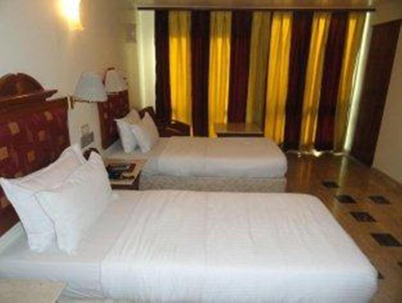 Photo of Hotel Airport International, 3-star hotel in Mumbai (and vicinity)
