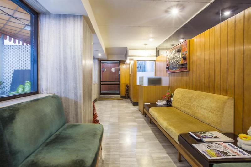 Photo of Diplomat Hotel, 3-star hotel in Mumbai (and vicinity)