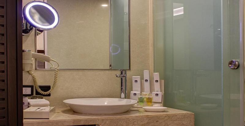 Photo of The Sahil Hotel, 4-star hotel in Mumbai (and vicinity)