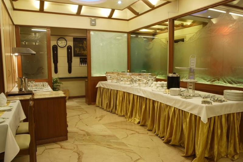 Photo of Hotel Regal Enclave, 3-star hotel in Mumbai (and vicinity)