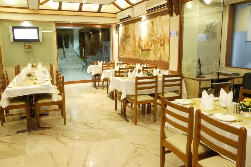 Photo of Hotel Regal Enclave, 3-star hotel in Mumbai (and vicinity)
