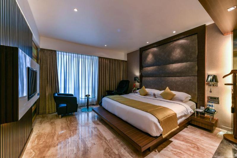 Photo of The Regale by Tunga, 3-star hotel in Mumbai (and vicinity)