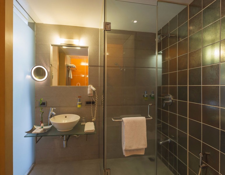Photo of The Regale by Tunga, 3-star hotel in Mumbai (and vicinity)