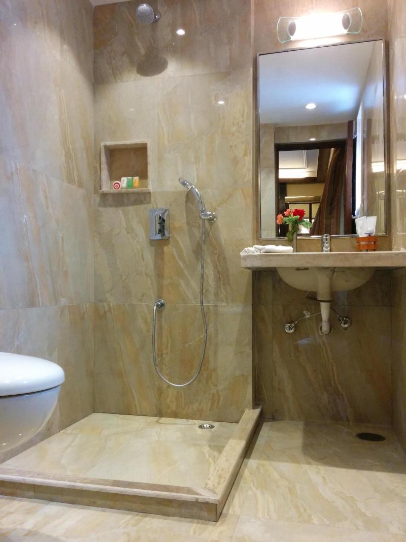 Photo of The Samilton, 3-star hotel in Kolkata (and vicinity)