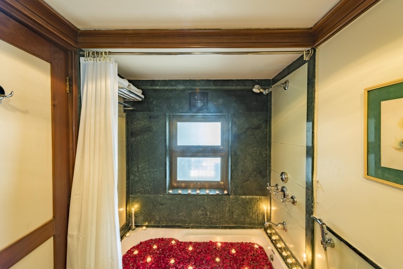 Photo of Hotel Parle International, 3-star hotel in Mumbai (and vicinity)