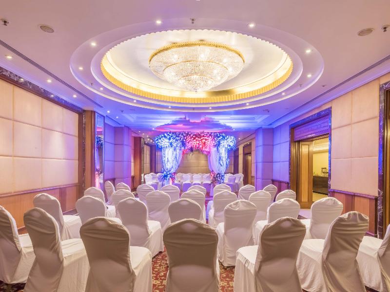 Photo of Hotel Parle International, 3-star hotel in Mumbai (and vicinity)