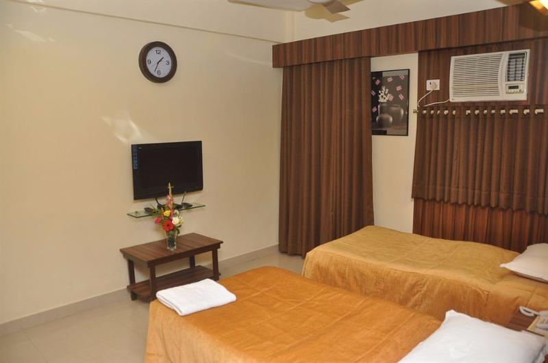 Photo of Hotel Metro Palace, 3-star hotel in Mumbai (and vicinity)