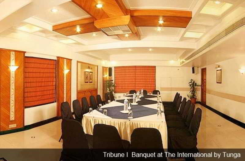 Photo of The International by Tunga, 3-star hotel in Mumbai (and vicinity)