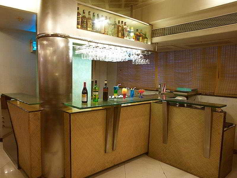 Photo of The International by Tunga, 3-star hotel in Mumbai (and vicinity)